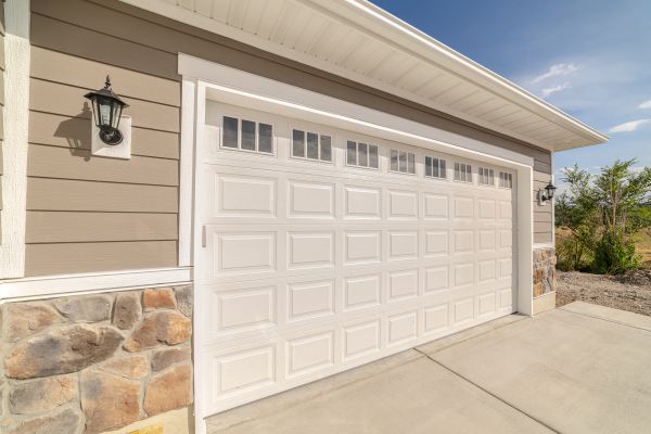 Garage Siding Repair in Sterling Heights
