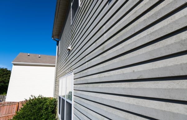 Vinyl Siding Panel Replacement in Sterling Heights